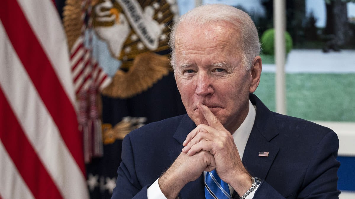 Cómo las pequeñas mentiras de Joe Biden ayudan a apuntalar la gran mentira de Donald Trump