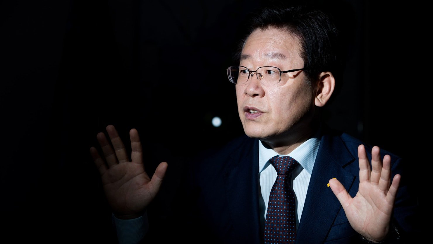 Tres posibles denunciantes caen muertos en una feroz carrera presidencial en Corea del Sur