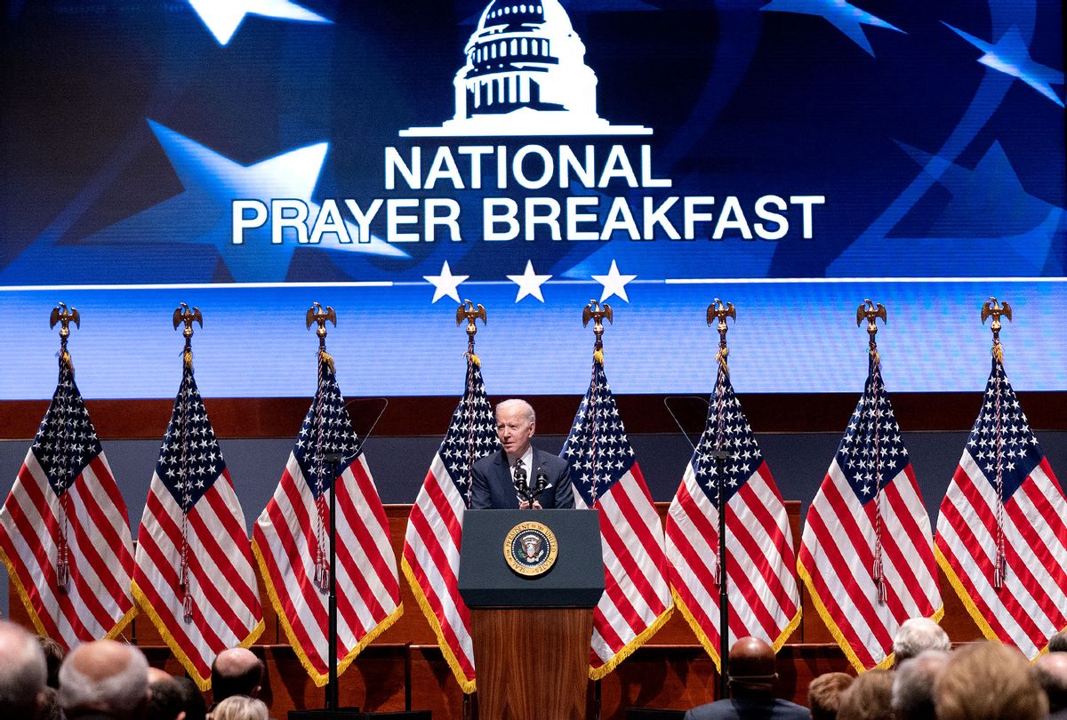 Biden aboga por la unidad: en un discurso en un desayuno de oración anti-LGBTQ y falso bipartidista