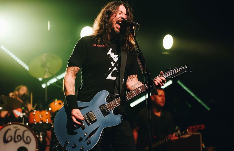 Dave Grohl de Foo Fighters lee los labios desde que perdió la audición, pero la pandemia lo empeoró