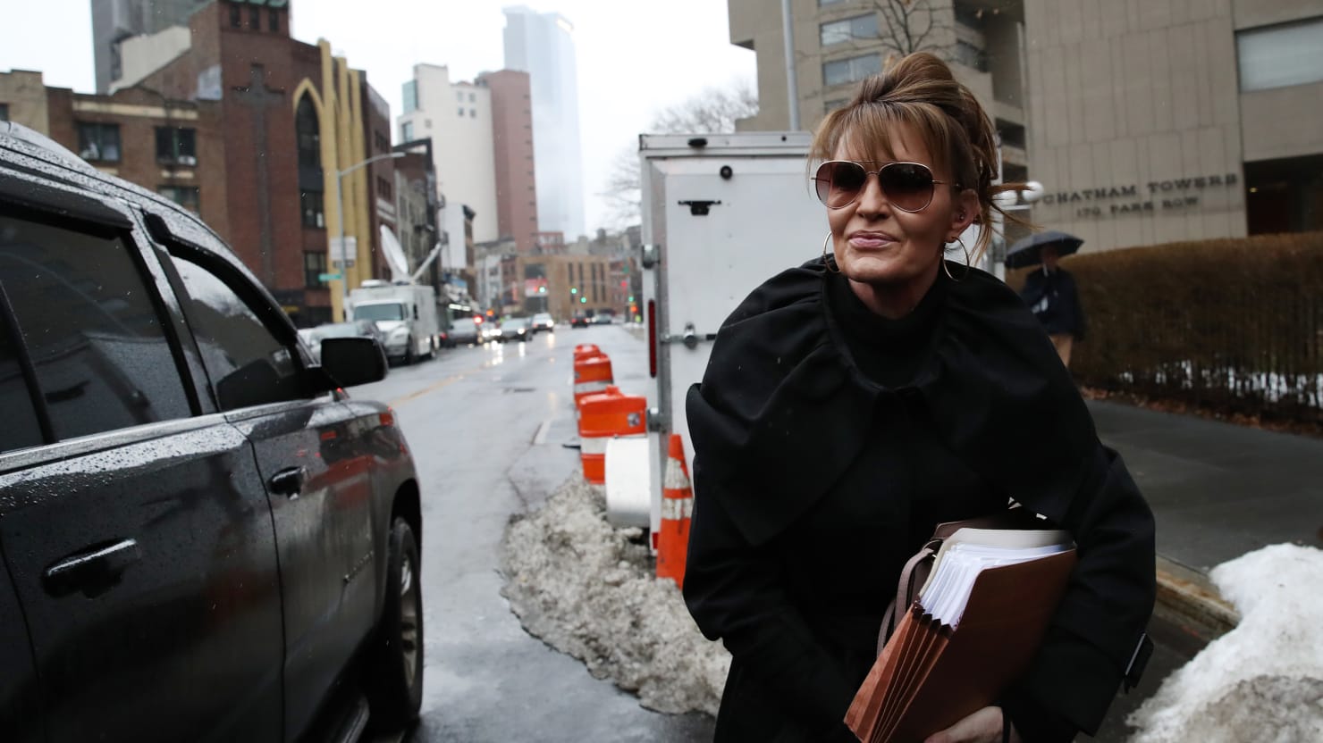 La cruzada contra el New York Times de Sarah Palin se estrella y se quema