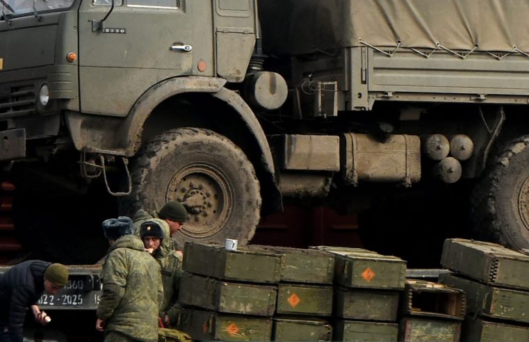Rusia utilizó palizas y trucos para enviar por la fuerza tropas novatas a Ucrania, según un grupo de derechos