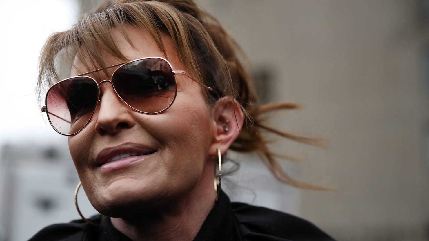 Sarah Palin vive la fantasía de los medios de comunicación de la derecha en el tribunal