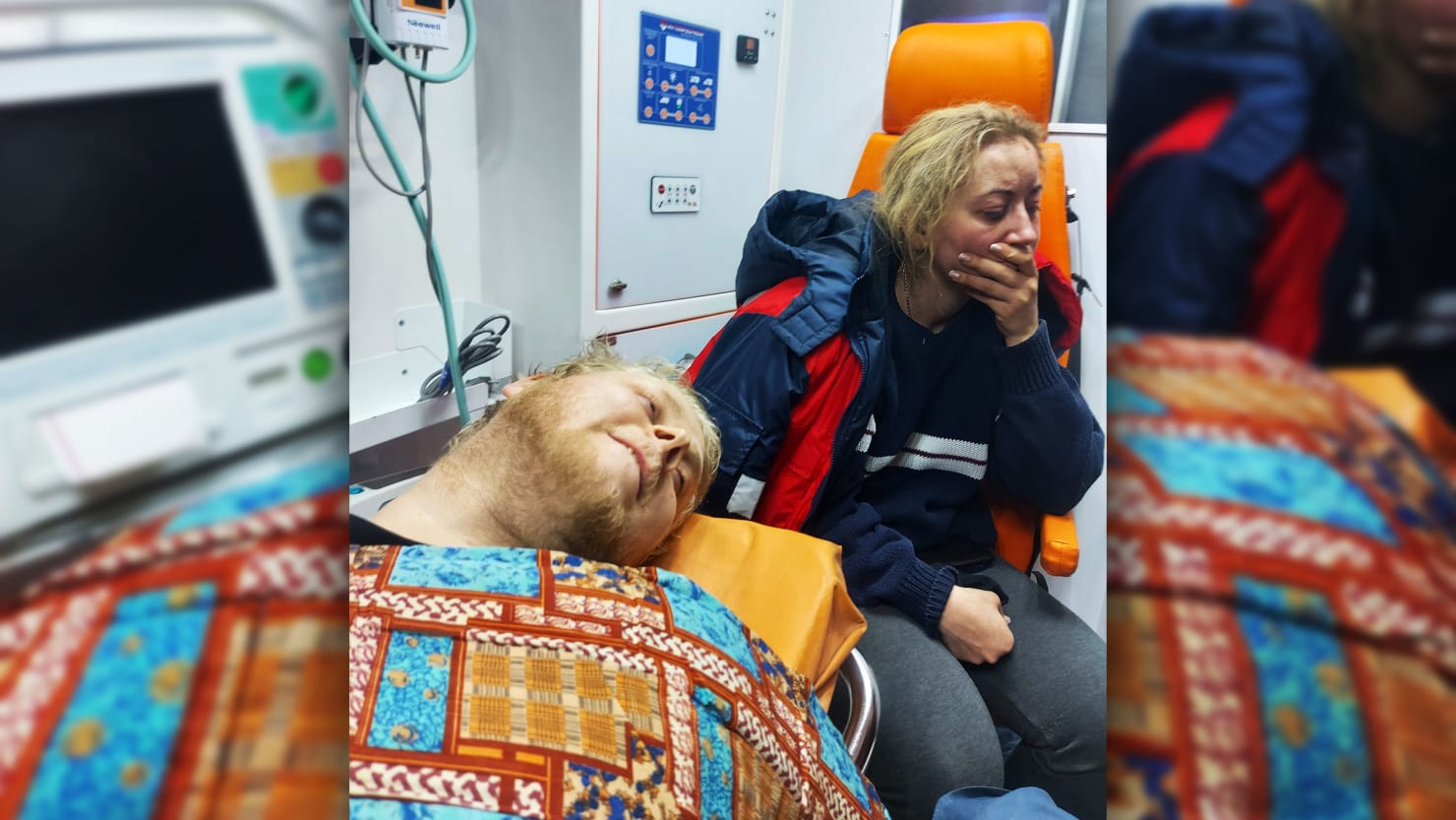 ‘¿Me estoy muriendo?’: Los reporteros del Daily Beast baleados en Ucrania cuentan una historia desgarradora de supervivencia