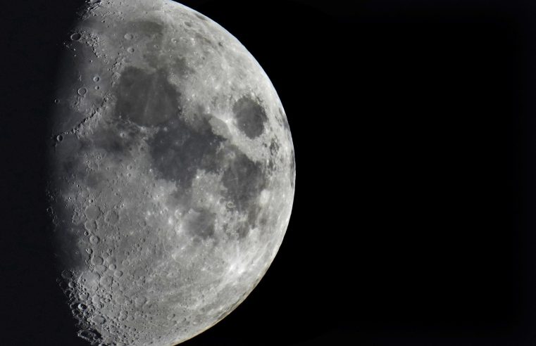 Basura espacial en curso de colisión con la luna a 5.800 mph