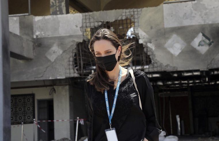 La enviada de la ONU Angelina Jolie en Yemen antes de la cumbre de recaudación de fondos