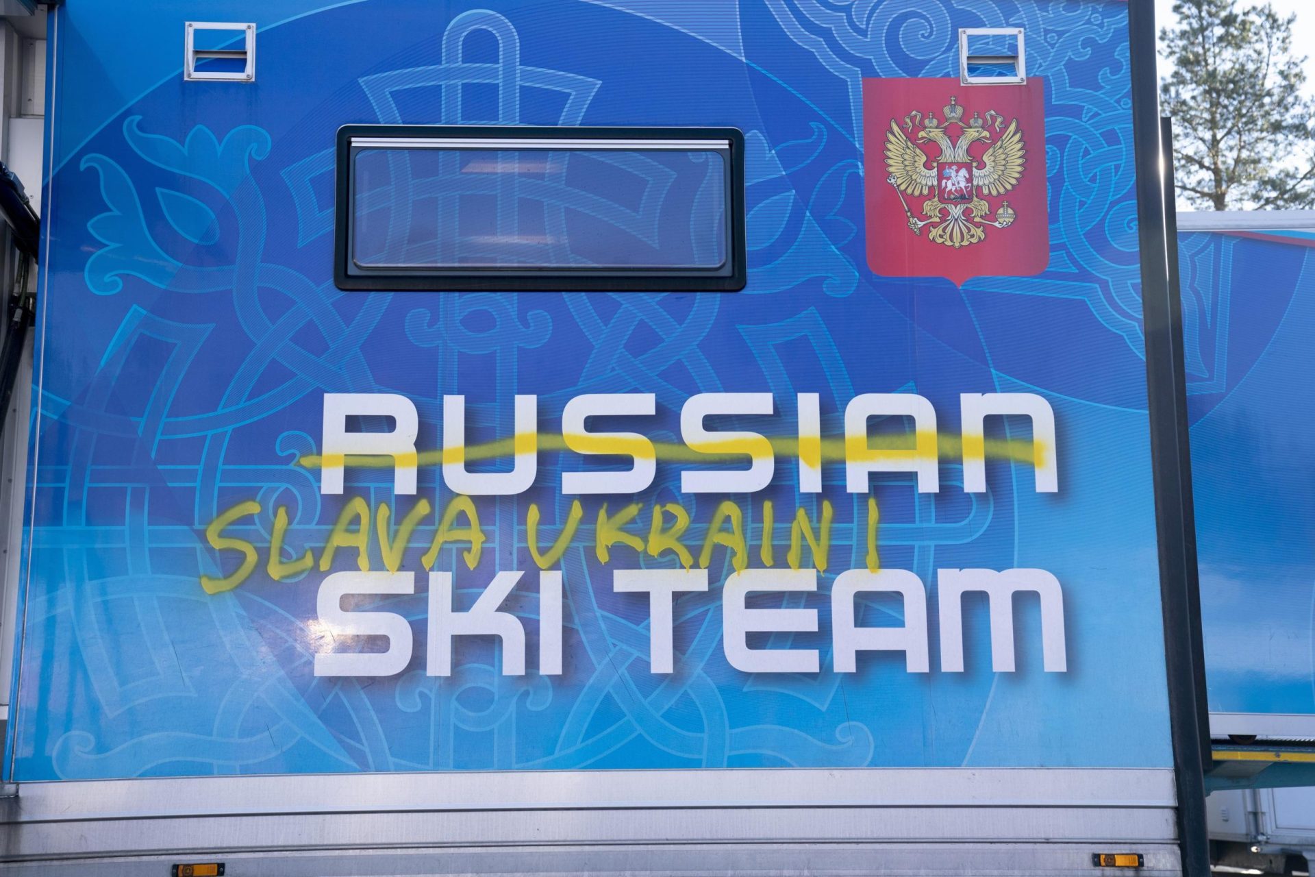 La gimnasia y el curling suman a los deportistas rusos a las prohibiciones deportivas