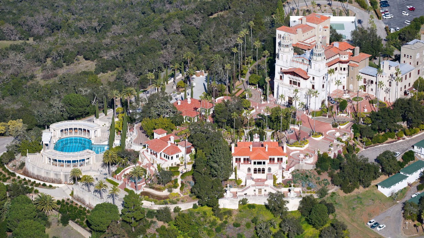 Hearst Castle, la casa más famosa de California, fue una batalla contra la adicción a las compras del propietario