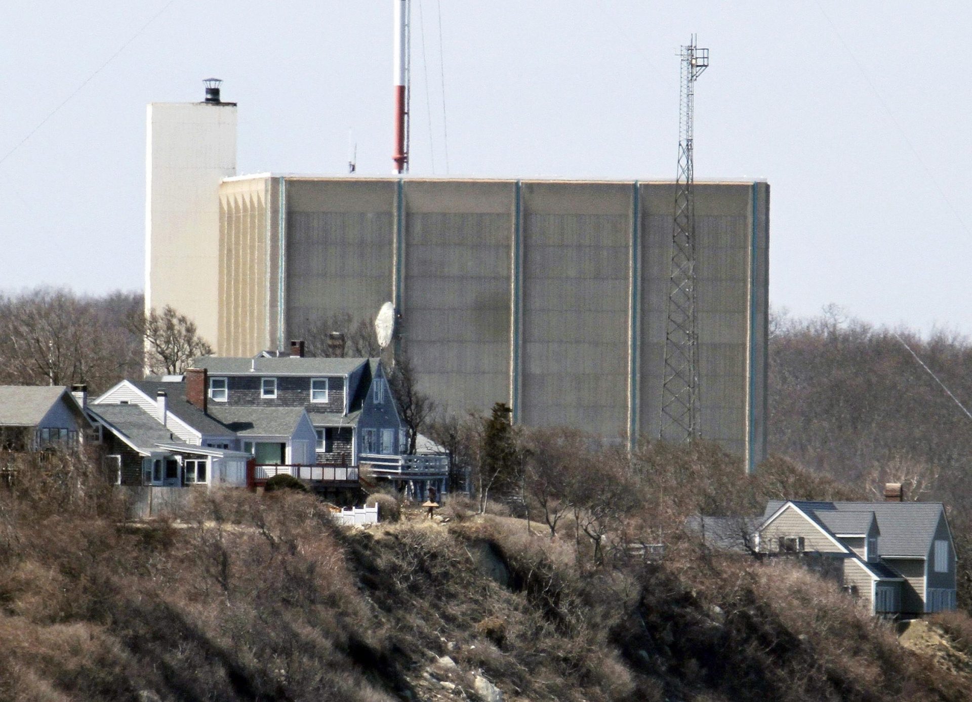 EXPLICATOR: ¿Qué hacer con las aguas residuales de una planta nuclear cerrada?