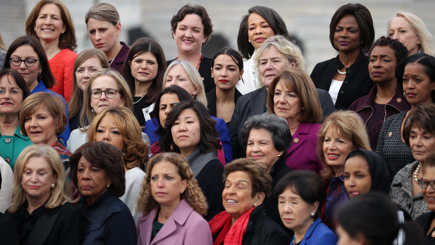 El Partido Republicano surge en medio del éxodo de mujeres demócratas del Congreso