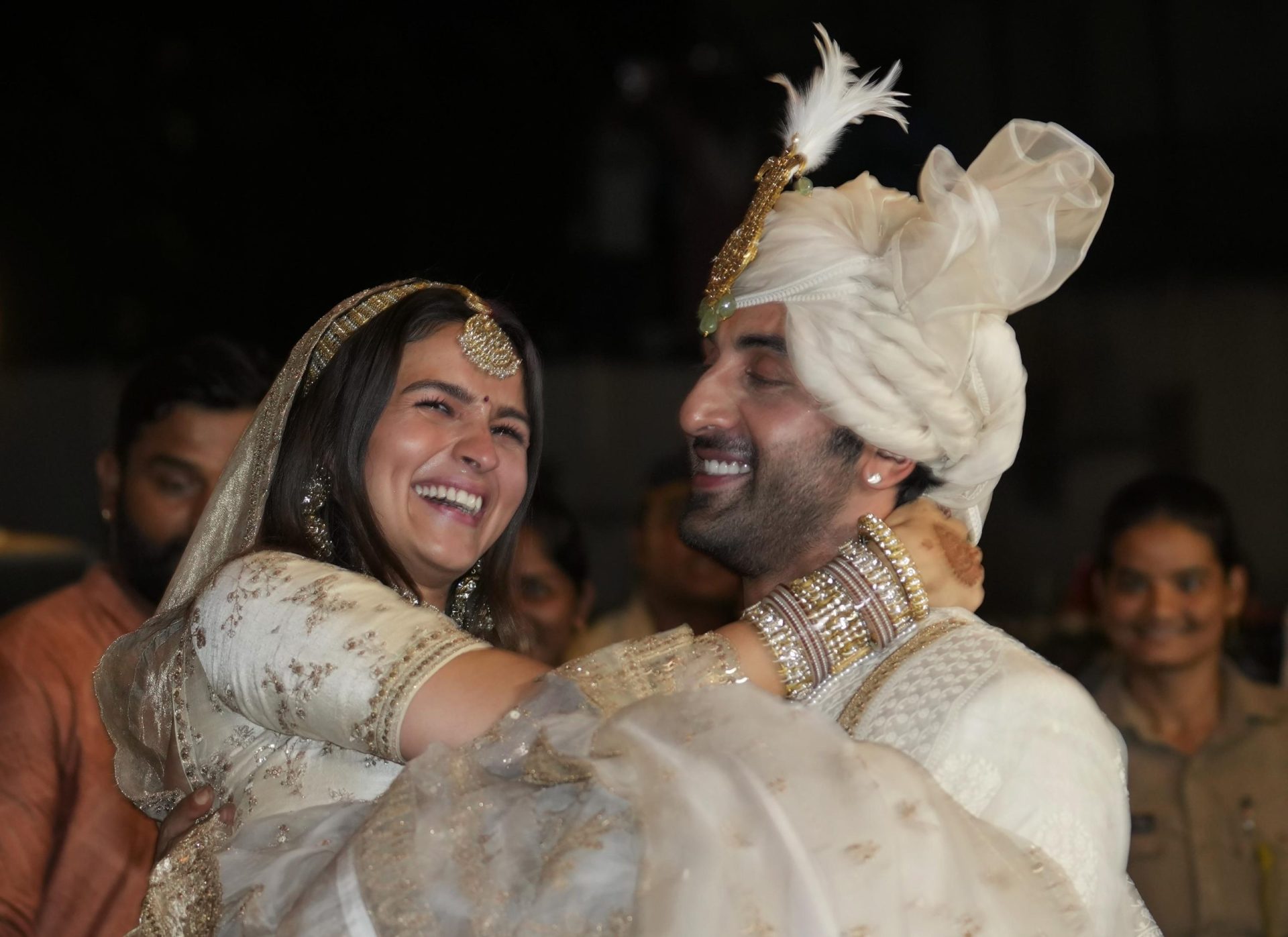 Las estrellas de Bollywood Ranbir Kapoor y Alia Bhatt se casan en Mumbai