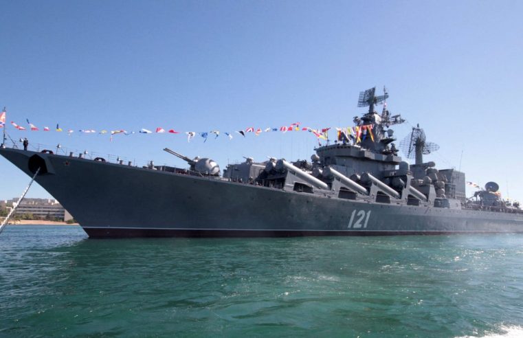 Rusia admite que su buque insignia de misiles se ha hundido