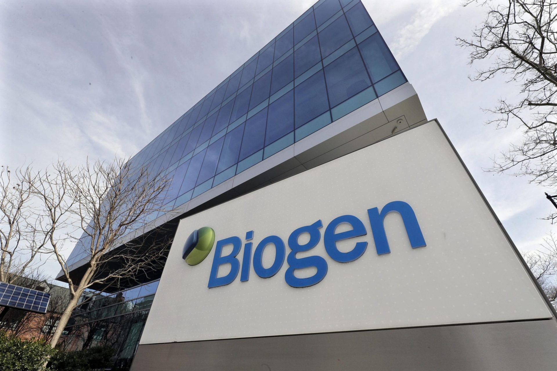 Cambio en la cúpula de Biogen tras el fracaso de un fármaco contra el Alzheimer