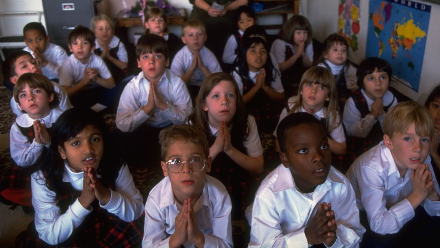 Los conservadores utilizarán la lucha por la oración en las escuelas para atacar la diversidad