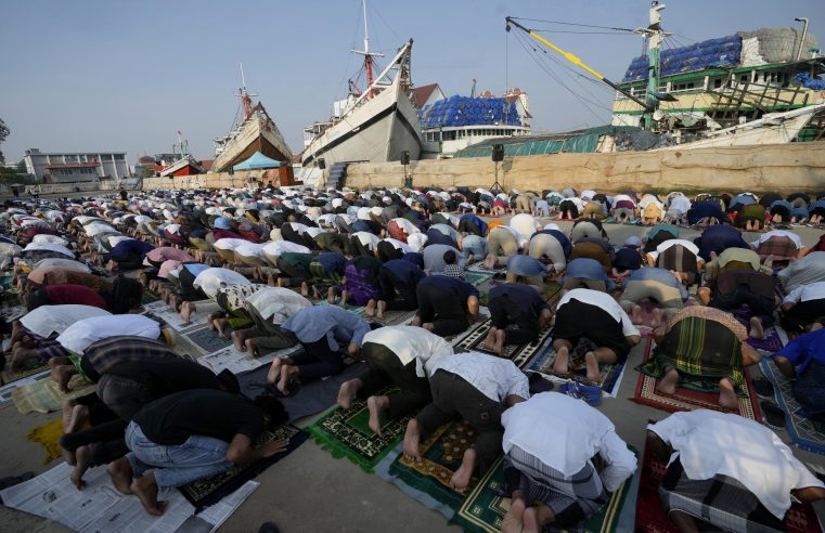 Los musulmanes indonesios celebran plenamente el Eid al-Fitr después de 2 años