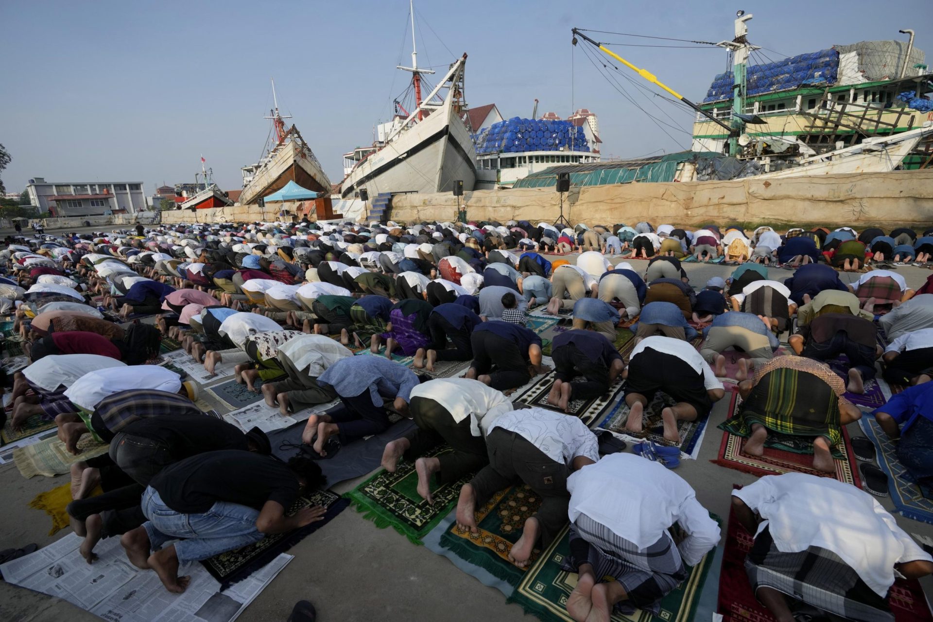 Los musulmanes indonesios celebran plenamente el Eid al-Fitr después de 2 años