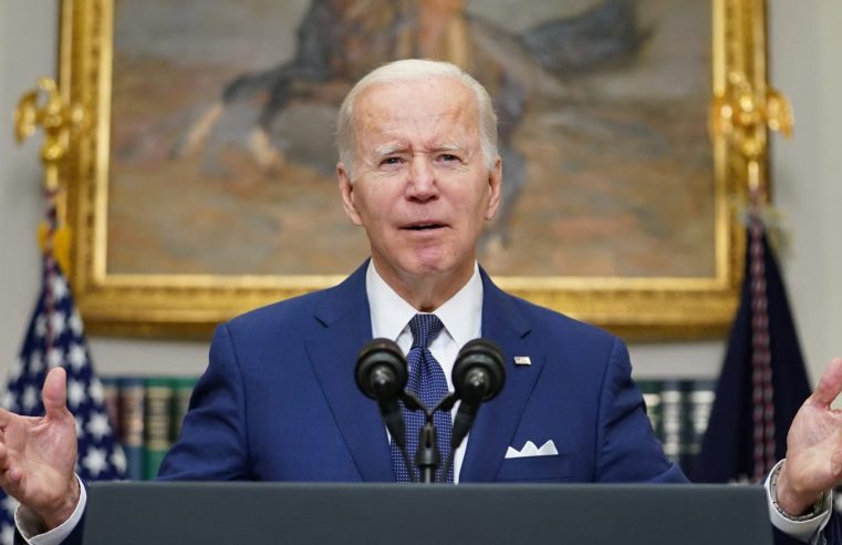 Presidente Joe Biden después de la masacre en una escuela de Texas: ‘¿Dónde, en el nombre de Dios, está nuestra columna vertebral?’