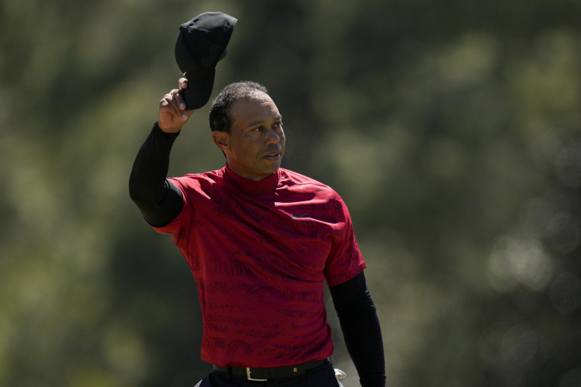 Tiger Woods se dirige a Southern Hill para una ronda de prácticas de la PGA