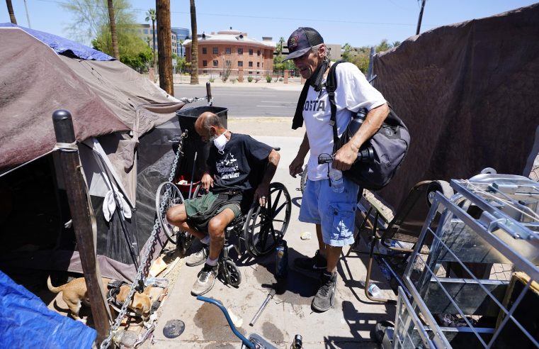 Calles sofocantes: Cientos de personas sin hogar mueren en el calor extremo