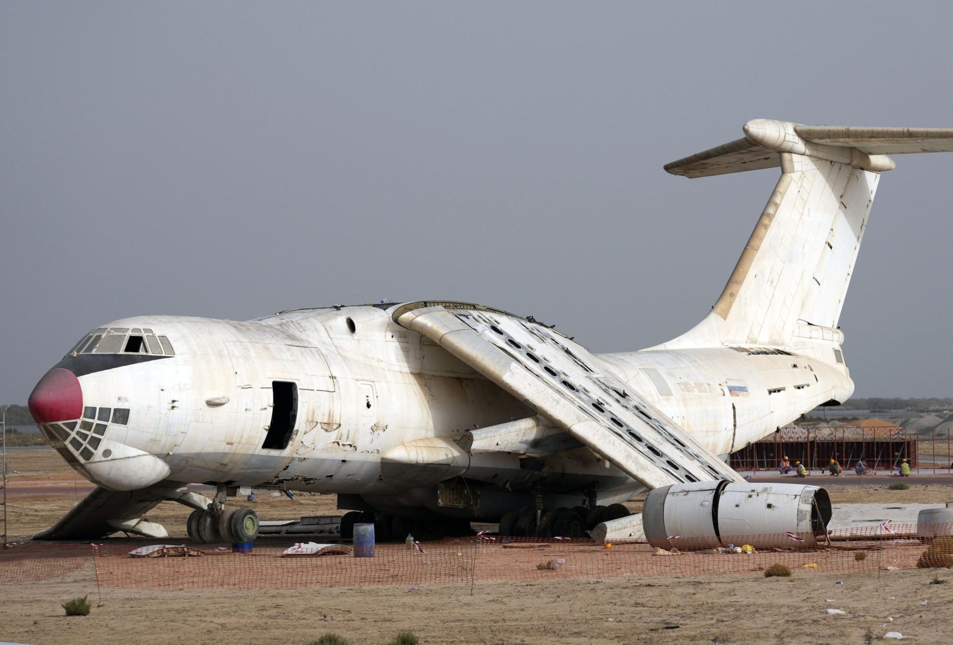 Emiratos Árabes Unidos desmantela el avión del traficante de armas que Rusia quiere para los estadounidenses