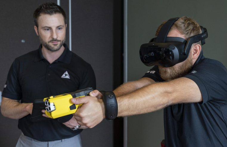La realidad virtual lleva el entrenamiento Taser portátil a la policía