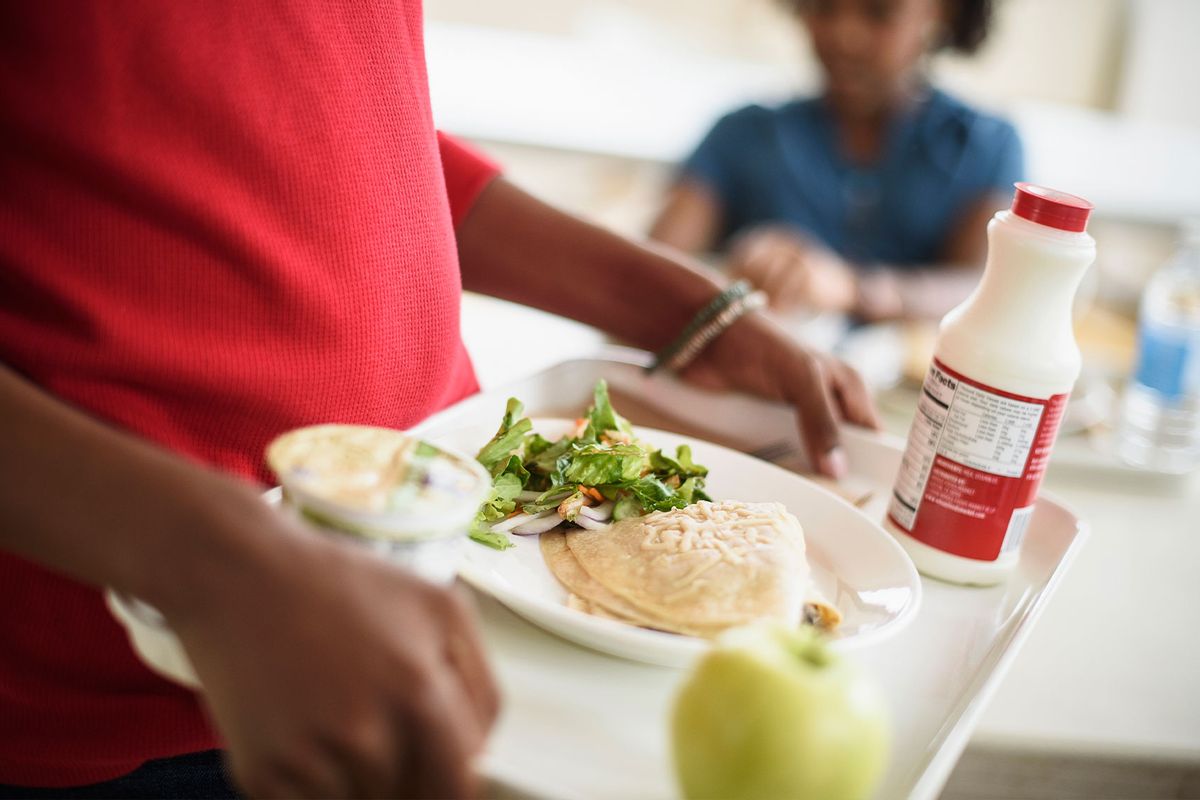 Si terminan las comidas escolares gratuitas universales, las madres y los maestros tendrán que lidiar con el hambre infantil