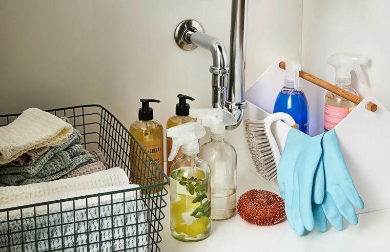 10 lugares menos limpios en su hogar y cómo abordarlos