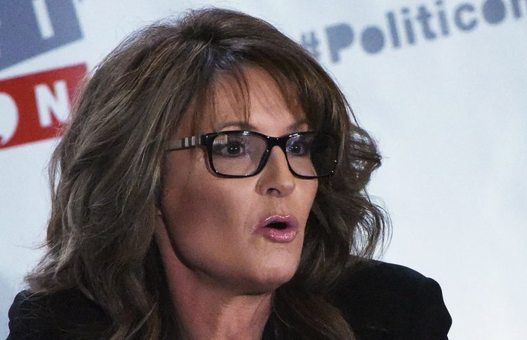 Sarah Palin vinculada al constructor que supuestamente sobornó a la administración Trump