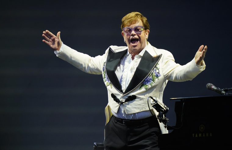 Del fin del mundo a tu pueblo, el adiós de Elton John