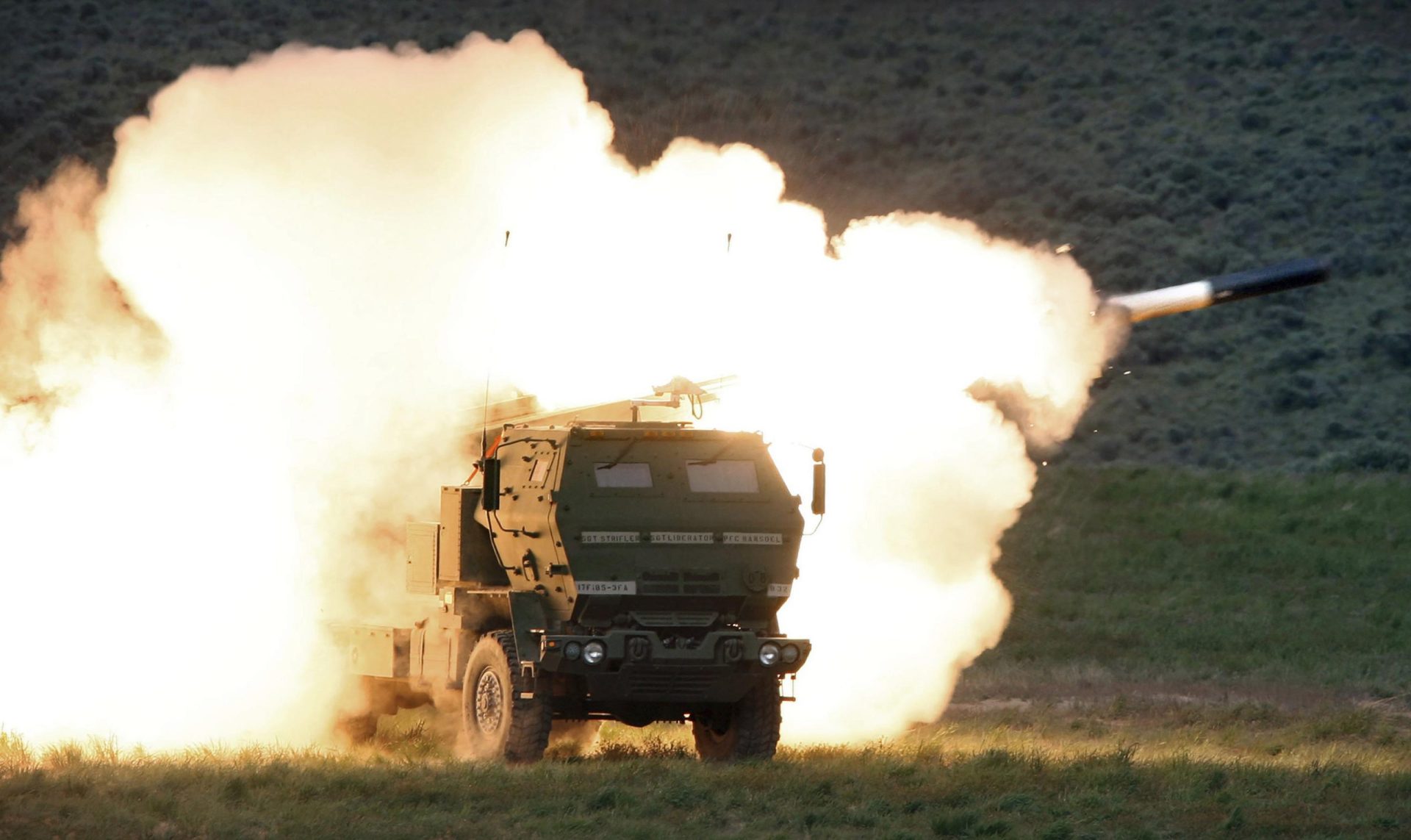 HIMARS y obuses: Occidente ayuda a Ucrania con armamento clave