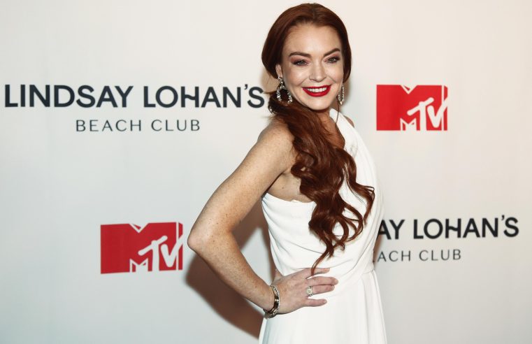 La actriz Lindsay Lohan celebra su cumpleaños como mujer casada