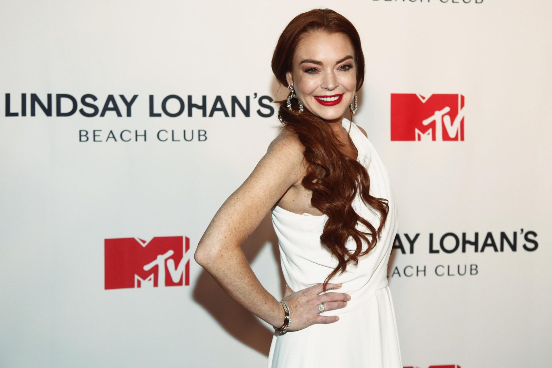 La actriz Lindsay Lohan celebra su cumpleaños como mujer casada