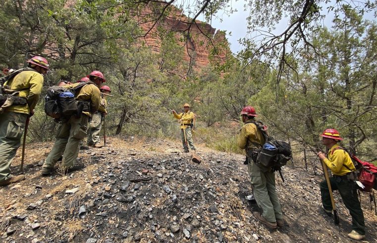Los incendios de Arizona arrasan la tierra rica en sitios antiguos y artefactos