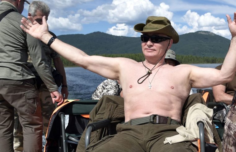 Putin se jacta de que otros líderes mundiales se ven “asquerosos” completamente desnudos, no están calientes como él