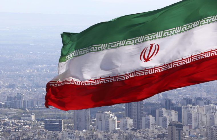 TV iraní: La Guardia Revolucionaria acusa a los diplomáticos de espionaje