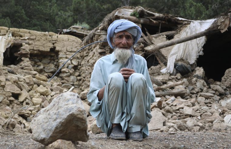 Terremoto en Afganistán mata a 1.000 personas, el más mortífero en décadas