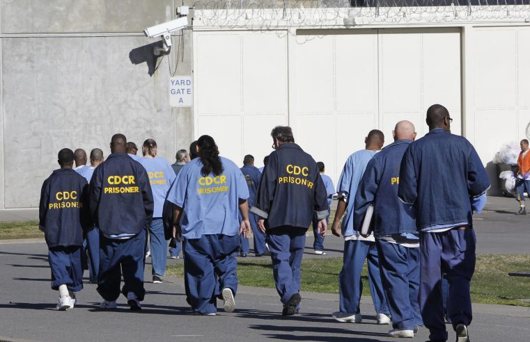 El segundo guardia de la prisión se declara culpable de la muerte de un preso en California