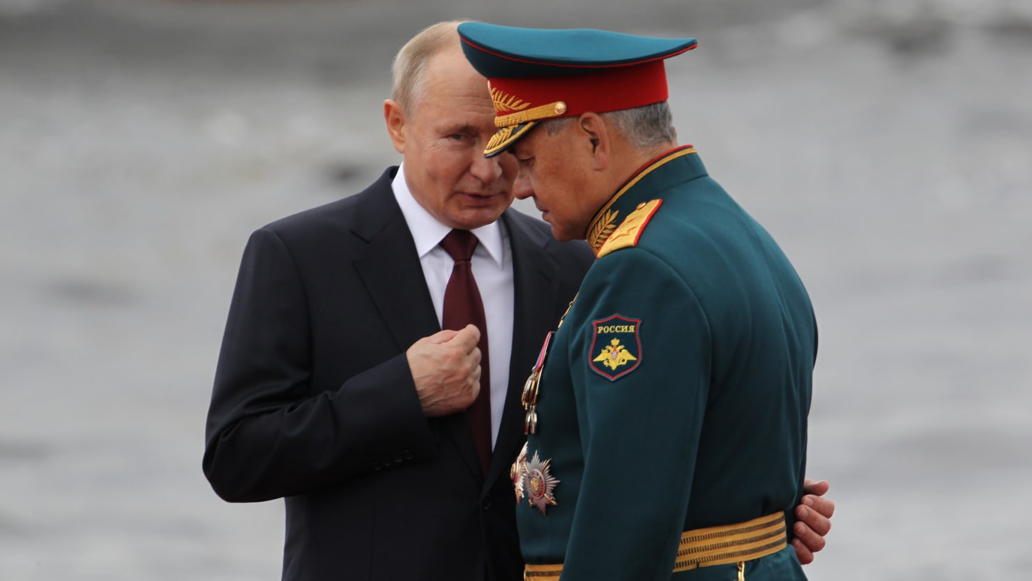 La nueva excusa de Rusia para los fracasos bélicos: Lo estamos haciendo ‘a propósito’