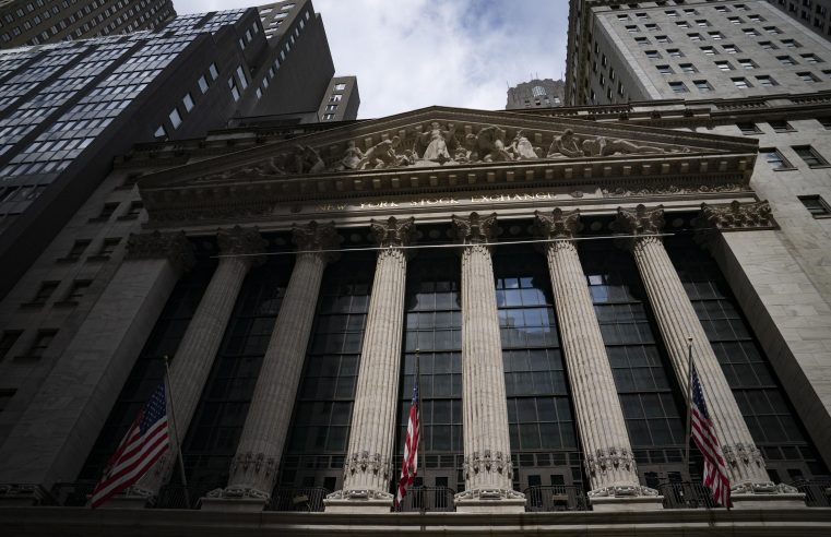 Las acciones tecnológicas llevan a Wall Street a la baja, rompiendo la racha ganadora