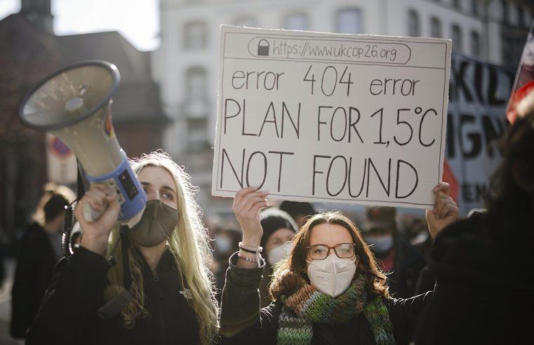 Los bancos están lejos de alcanzar los objetivos climáticos de París, advierten grupos