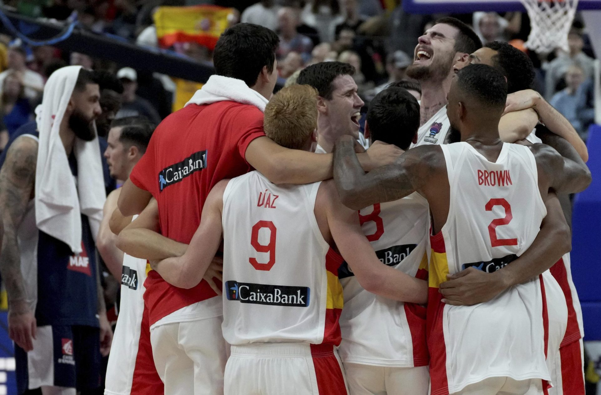 España gana el título del EuroBasket, superando a Francia 88-76 por el oro