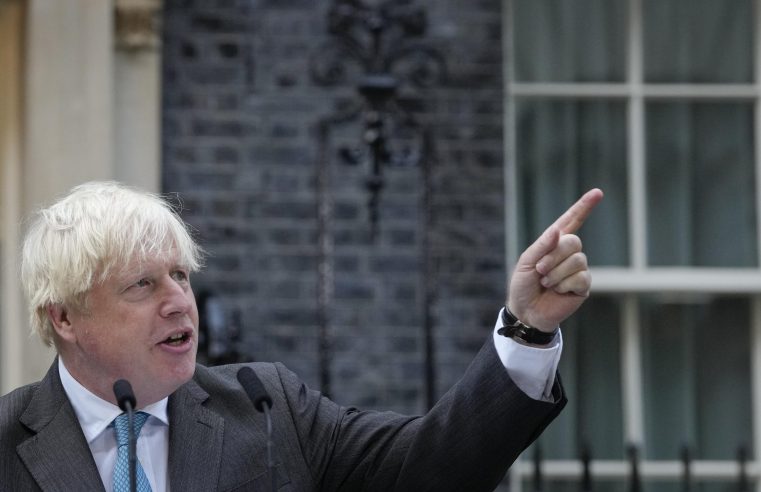 Esto es todo, amigos”: Boris Johnson se despide de forma ambigua