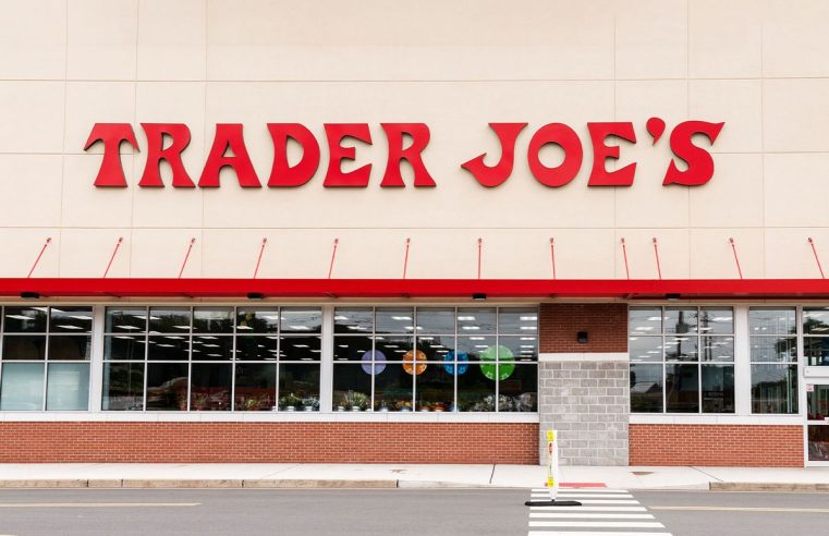Las 4 mejores sopas para probar de Trader Joe’s ahora mismo, según Reddit