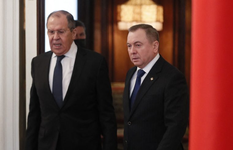 Un aliado de Putin se burla de reuniones secretas “que podrían destruir” a Estados Unidos