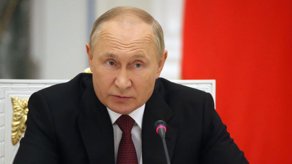 Putin amenaza con un arma nuclear en medio de una movilización militar masiva