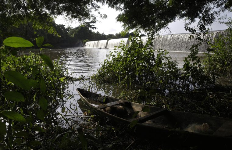 Río Osun de Nigeria: sagrado, venerado y cada vez más tóxico