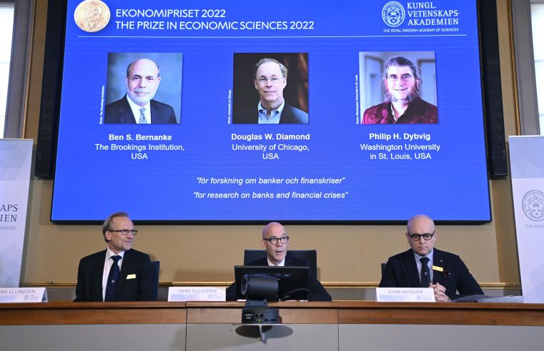 Bernanke, expresidente de la Fed, comparte el Nobel por investigación de quiebras bancarias