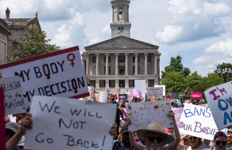 “Escóndete detrás de las faldas de las mujeres”: dentro de una reunión contra el aborto con legisladores republicanos de Tennessee