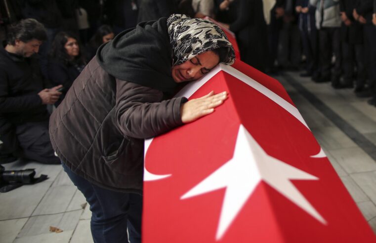 Turquía detiene a sospechoso sirio de atentado mortal en Estambul