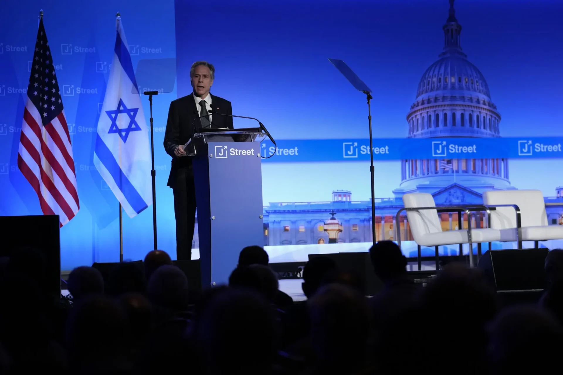 Blinken promete el apoyo de EE.UU. a Israel a pesar del malestar por el gobierno